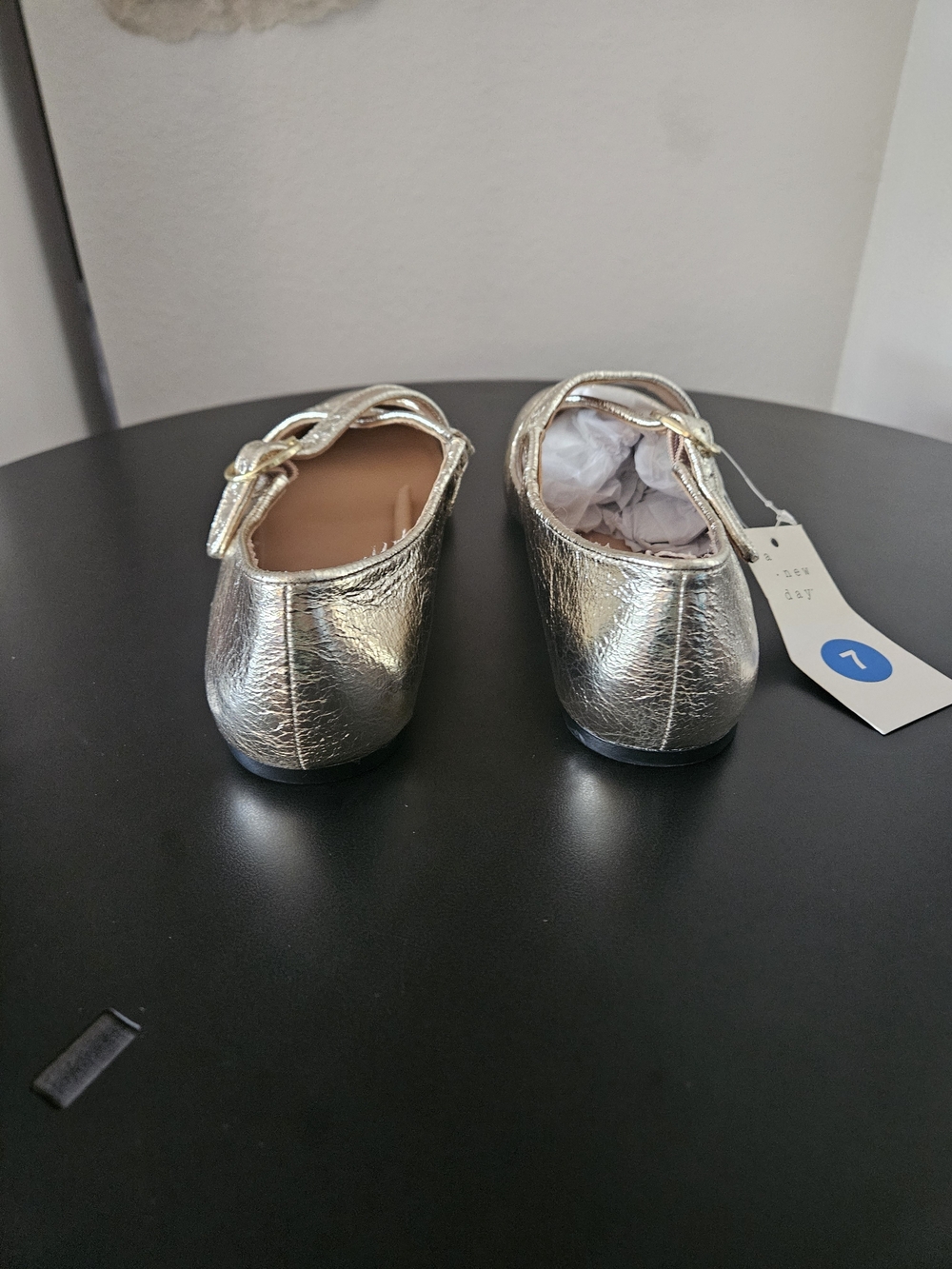 ✨ NWT A New Day Tasmin Metallic Gold Crisscross Mary Jane Flats ✨ Womans Size 7 - Picture 10 of 16